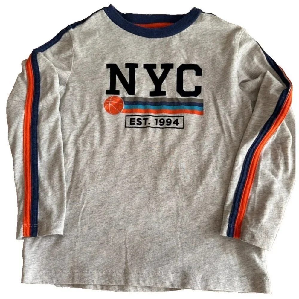 Old Navy NYC Basketball T-shirt Size Small